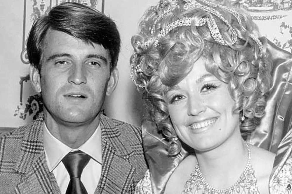 Dolly Parton and Carl Dean tribute